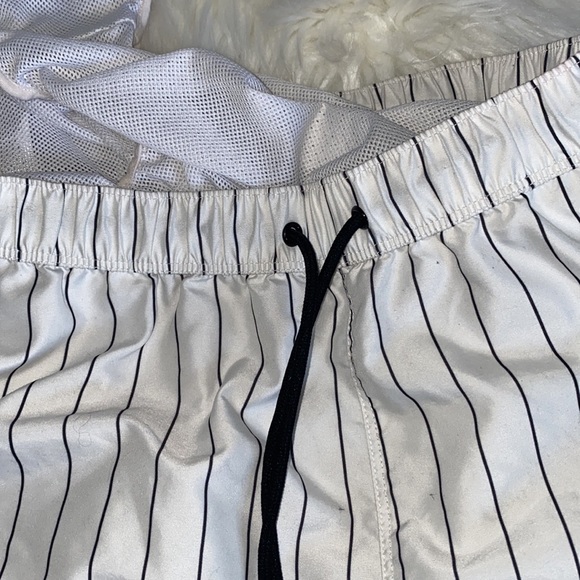 ASOS short - Picture 4 of 6